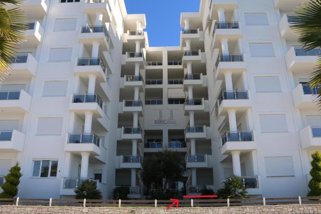 Loli Apartment Luxury White Residence Sarandë Buitenkant foto